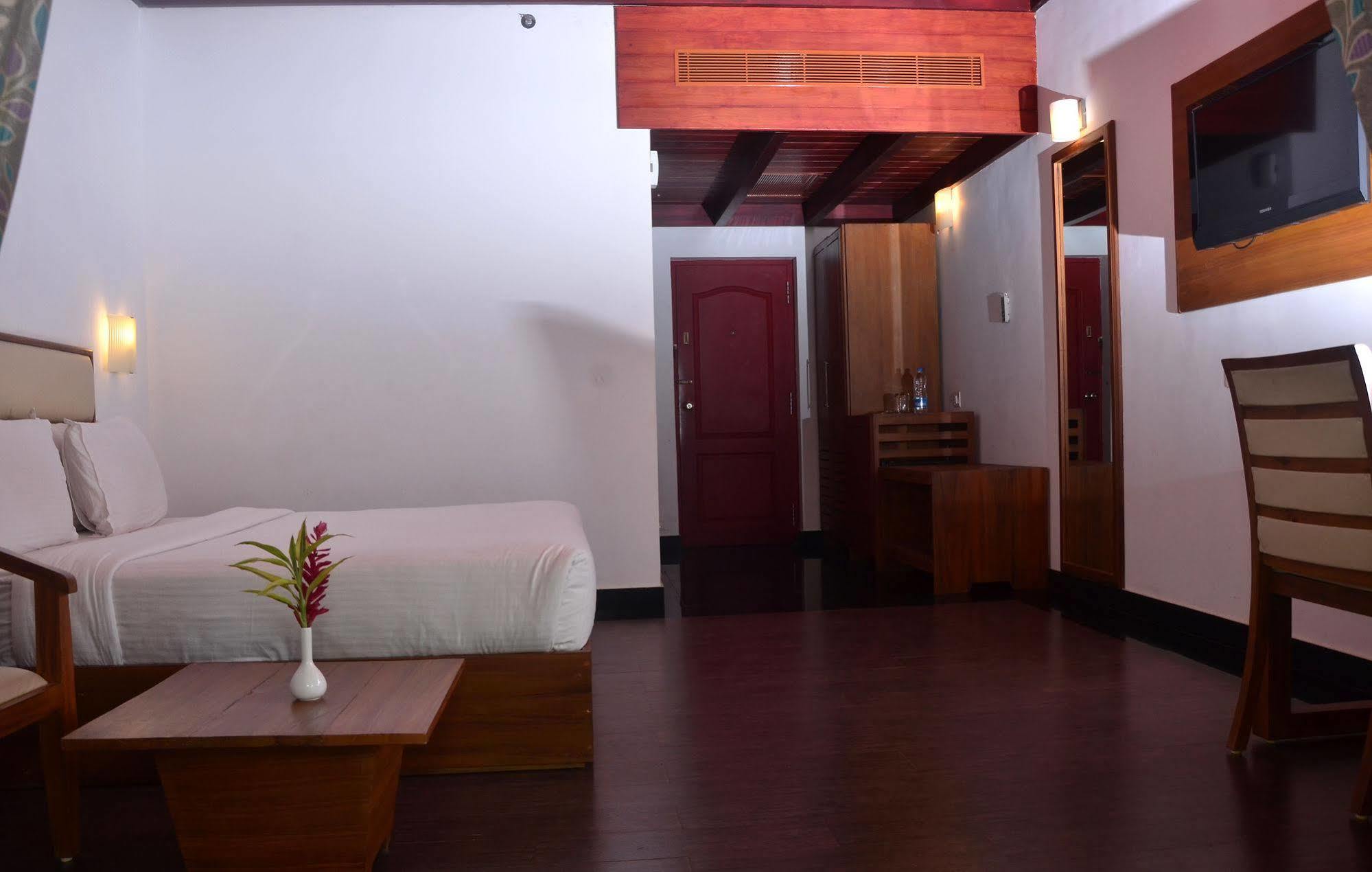 Vascodagama Beach Resort Kappad Екстериор снимка